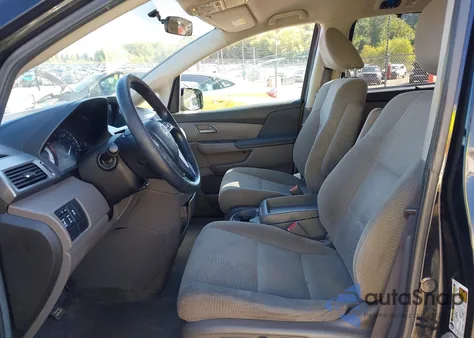 2013 Honda Odyssey Ex z USA, uszkodzony, nr VIN 5FNRL5H43DB006207